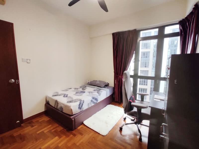 East Meadows, 34 Tanah Merah Kechil Road, Room Rental, 100 sqft, Condominium For Rent, by Bespoke Habitat Pte Ltd, 25516460 - 10-31 CR4 - PropertyGuru.com.sg