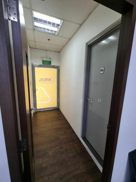Freehold B1 office, New Industrial Road, Macpherson / Potong Pasir, 1,625 sqft, Light Industrial (B1) For Sale, by Chris Goh, 25516549 - CommercialGuru.com.sg