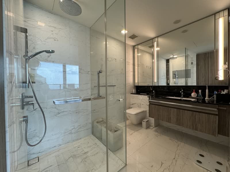 Wallich Residence, 3 Wallich Street, 2 Bedrooms, 861 sqft, Condominium For Rent, by Lee Su Yi, 25516598 - Bathroom - PropertyGuru.com.sg