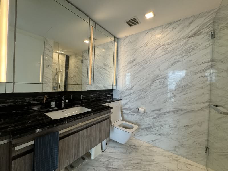 Wallich Residence, 3 Wallich Street, 2 Bedrooms, 861 sqft, Condominium For Rent, by Lee Su Yi, 25516598 - Bathroom - PropertyGuru.com.sg