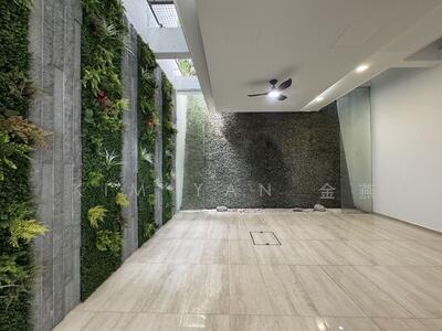 For Sale - Freehold terrae, 5 levels with Lift, Within Heart of Orchard,