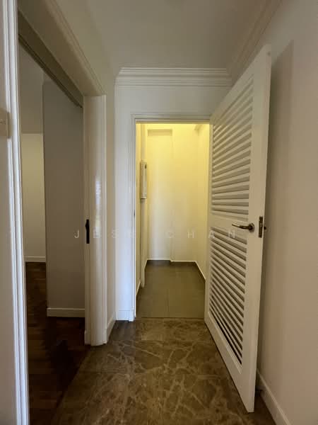 Cavenagh Lodge, 81 Cavenagh Road, 1 Bedroom, 626 sqft, Apartment For Rent, by Jess Chan, 25516725 - Corridor - PropertyGuru.com.sg