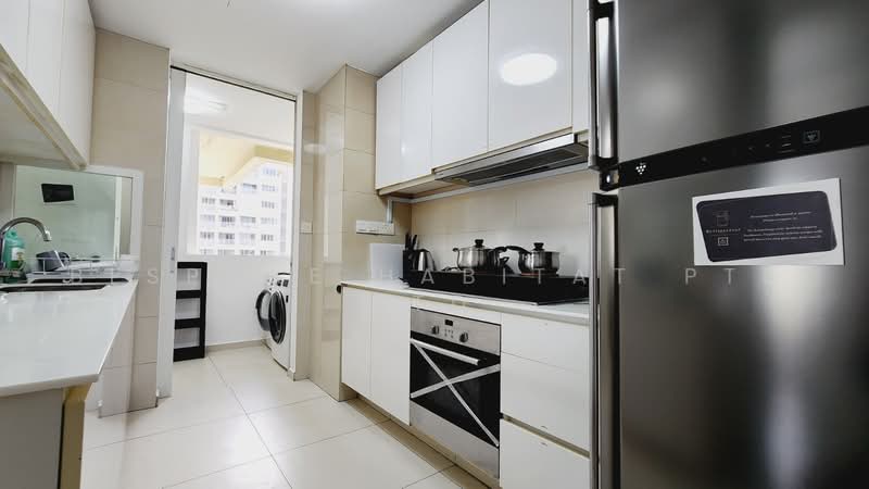 Bedok Residences, 22 Bedok North Drive, Room Rental, 100 sqft, Condominium For Rent, by Bespoke Habitat Pte Ltd, 25516929 - Kitchen - PropertyGuru.com.sg