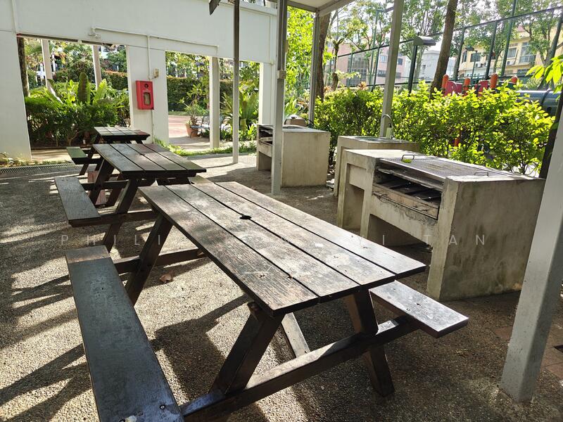 BBQ pits