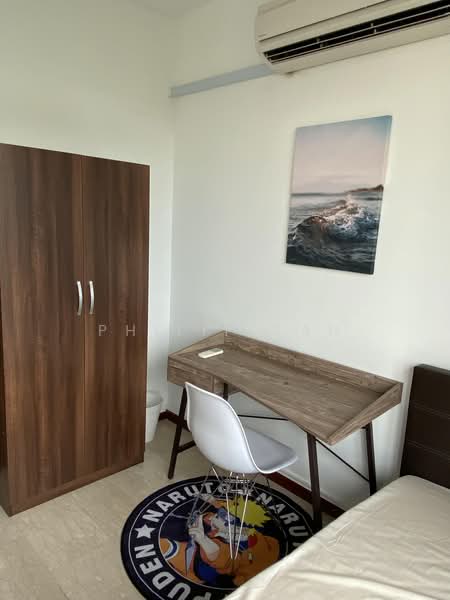 Central Grove, , Room Rental, 100 sqft, Condominium For Rent, by Philip Tan, 25517090 - Bedroom - PropertyGuru.com.sg