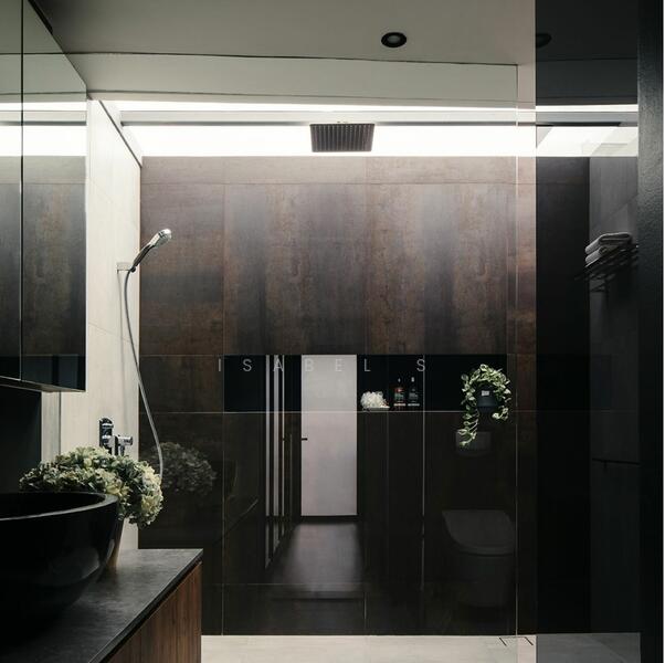 Beautiful Corner Terrace With Lift Walking Distance to MRT within 1km Maris Stella, Paya Lebar Street, 6 Bedrooms, 3,900 sqft, Corner Terrace For Sale, by Isabel S, 25517318 - PropertyGuru.com.sg