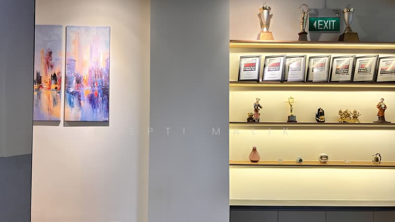 SBF Center, 160 Robinson Road, 1,324 sqft, Office For Rent, by Deepti Malik, 25517541 - Interior - CommercialGuru.com.sg