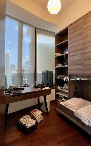 For Sale - The Scotts Tower