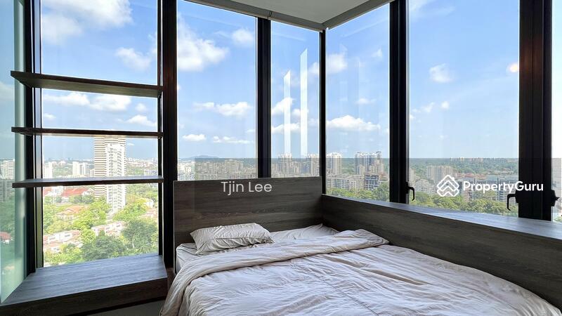 For Sale - The Scotts Tower