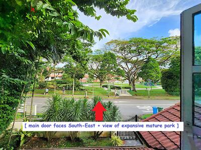 For Sale - Freehold Sunset Way Detached Corner Face Park