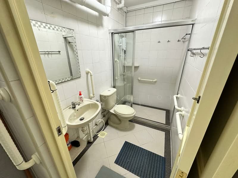 267 Toh Guan Road, 267 Toh Guan Road, 3 Bedrooms, 1,302 sqft, HDB Flat For Rent, by Desmond Toh (卓文财), 25518002 - PropertyGuru.com.sg