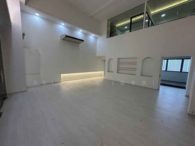 Northpoint Bizhub, 2 Yishun Industrial Street 1, 2,562 sqft, Light Industrial (B1) For Sale, by Eric Koh (许子杰), 25518088 - Interior - CommercialGuru.com.sg