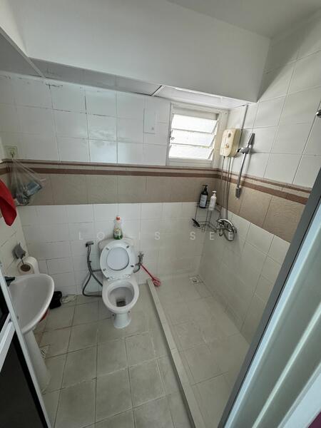 For Rent - 52 Commonwealth Drive