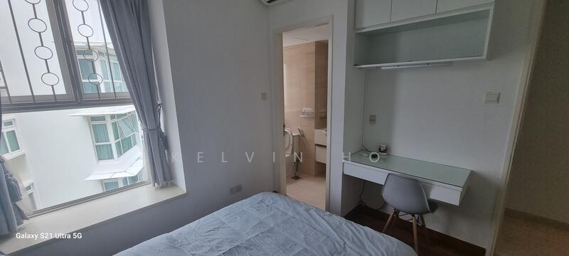 MBR#02 Junior Master Ensuite Queen-bed