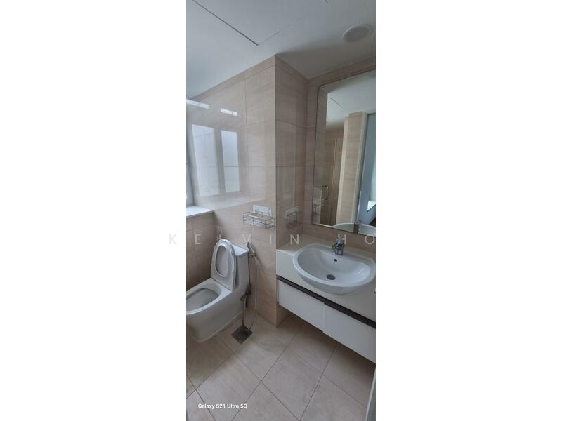 MBR#02 Junior Master Ensuite Queen-bed