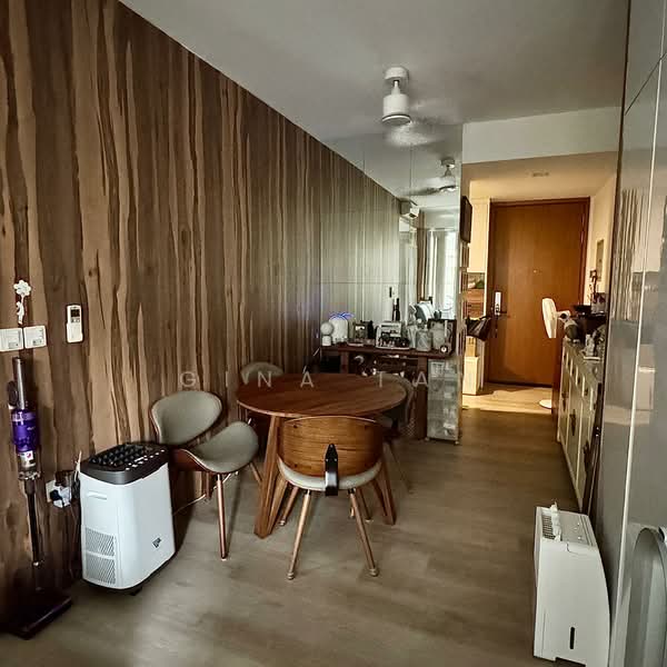 RV Suites Apartment For Sale at S$ 998,000 | PropertyGuru Singapore
