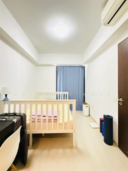 D'Nest, 131 Pasir Ris Grove, 1 Bedroom, 484 sqft, Condominium For Rent, by Germaine Kwek, 25519330 - Bedroom - PropertyGuru.com.sg