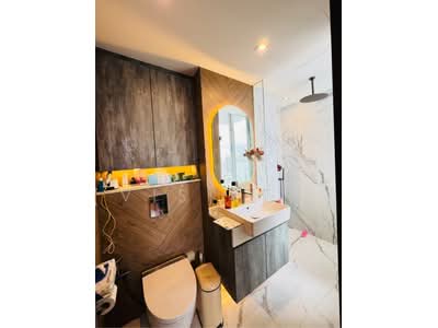 For Rent - Kerrisdale