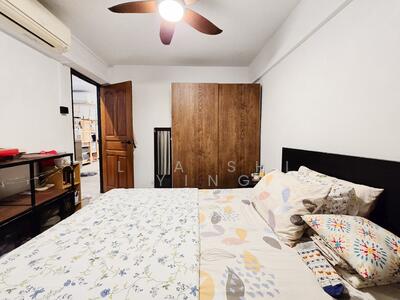 For Rent - 215 Tampines Street 23