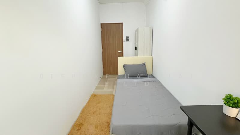 East Meadows, 32 Tanah Merah Kechil Road, Room Rental, 100 sqft, Condominium For Rent, by Bespoke Habitat Pte Ltd, 25521213 - 14-09 CR2 - PropertyGuru.com.sg