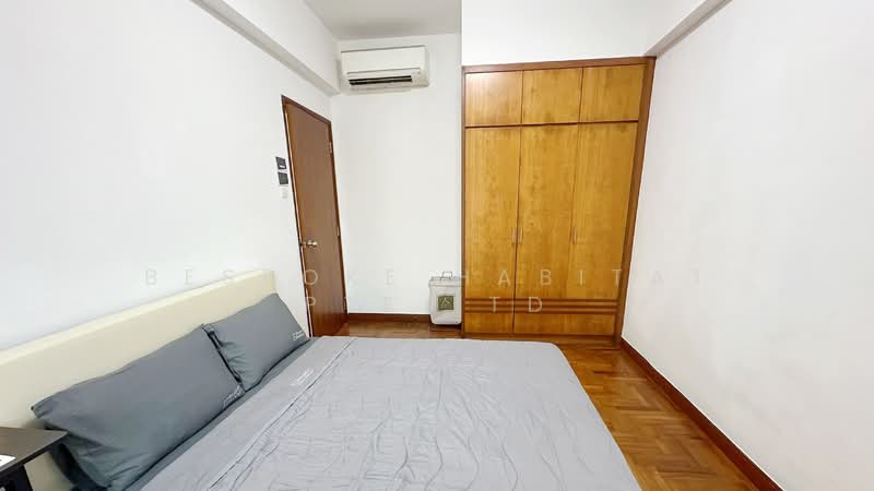 East Meadows, 32 Tanah Merah Kechil Road, Room Rental, 100 sqft, Condominium For Rent, by Bespoke Habitat Pte Ltd, 25521213 - 14-09 CR5 - PropertyGuru.com.sg