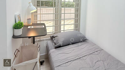 For Rent - Palm Mansions