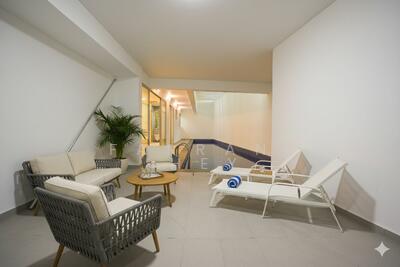 For Sale - Palms @ Sixth Avenue