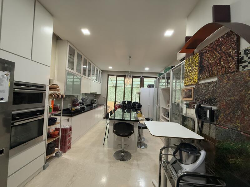 Duchess Ave, duchess avenue, 6 Bedrooms, 5,100 sqft, Detached House For Sale, by Stephanie Yong, 25521645 - PropertyGuru.com.sg