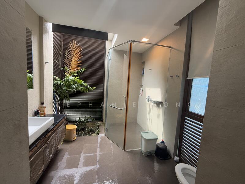 Duchess Ave, duchess avenue, 6 Bedrooms, 5,100 sqft, Detached House For Sale, by Stephanie Yong, 25521645 - PropertyGuru.com.sg