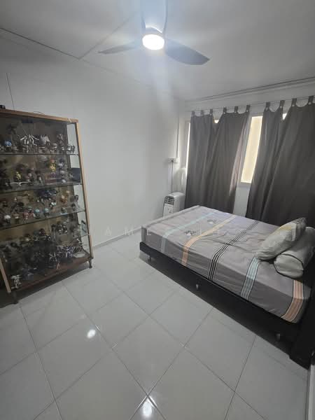 283 Choa Chu Kang Avenue 3, 283 Choa Chu Kang Avenue 3, Room Rental, 150 sqft, HDB Flat For Rent, by James Li, 25522235 - Bedroom - PropertyGuru.com.sg