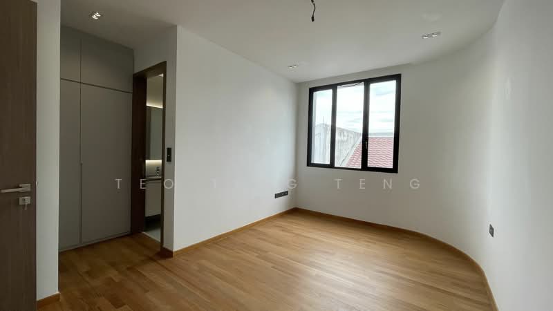 Brand New Semi Detached Yio Chu Kang Rd, Rosyth Road, Yio Chu Kang, 6 Bedrooms, 9,412 sqft, Semi-Detached House For Sale, by Teo Teng Teng, 25522364 - PropertyGuru.com.sg