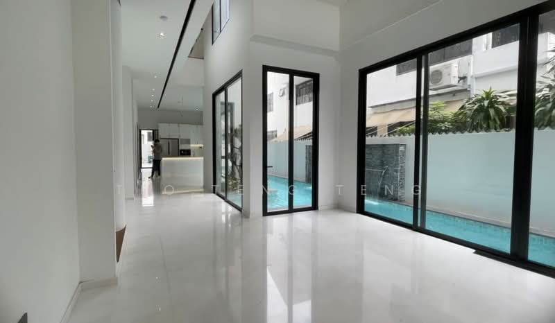 Brand New Semi Detached Yio Chu Kang Rd, Rosyth Road, Yio Chu Kang, 6 Bedrooms, 9,412 sqft, Semi-Detached House For Sale, by Teo Teng Teng, 25522364 - PropertyGuru.com.sg