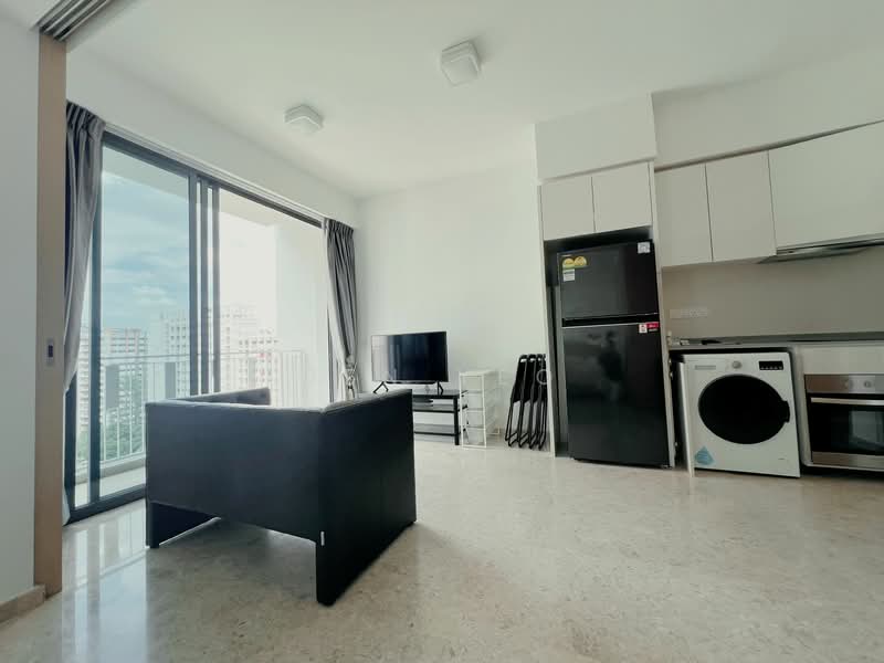 The Luxurie, 11 Compassvale Road, 1 Bedroom, 452 sqft, Condominium For Rent, by Ben Yeo, 25522516 - PropertyGuru.com.sg