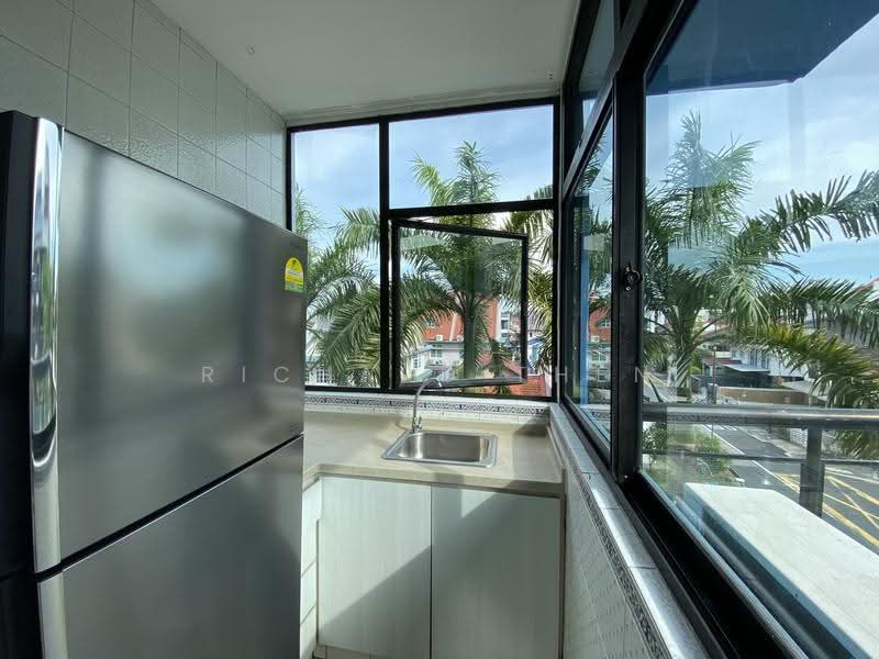 Siglap Center, 55 Siglap Road, East Coast / Marine Parade, 2 Bedrooms, 1,230 sqft, Apartment For Rent, by Richard Then, 25523076 - PropertyGuru.com.sg
