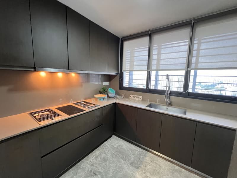 Centennia Suites, 100 Kim Seng Road, 4 Bedrooms, 2,239 sqft, Condominium For Rent, by Farrand Hey, 25523398 - PropertyGuru.com.sg