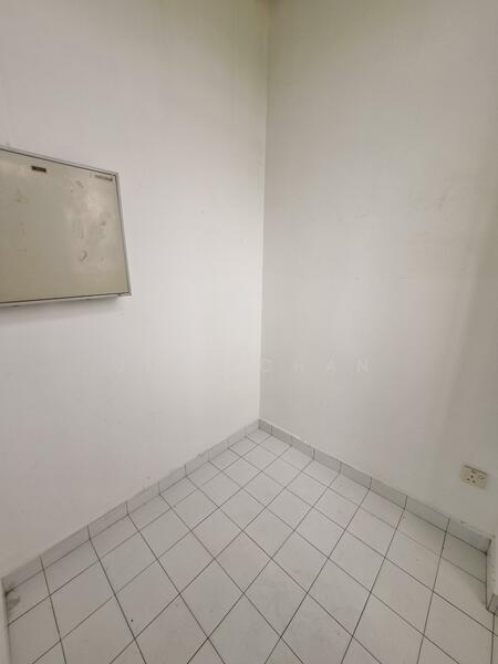Orange Regency, 101 Fernhill Road, 4 Bedrooms, 1,776 sqft, Apartment For Rent, by Jess Chan, 25523738 - PropertyGuru.com.sg