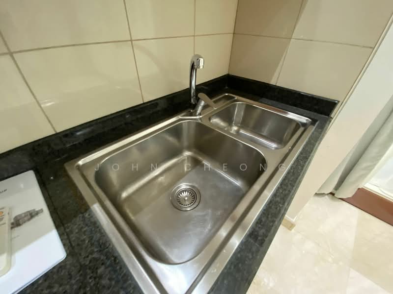 Orchard Scotts, 3 Anthony Road, 1 Bedroom, 764 sqft, Condominium For Rent, by John Cheong, 25523849 - Kitchen - PropertyGuru.com.sg