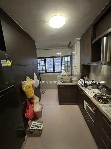 For Sale - 135 Bukit Batok West Avenue 6