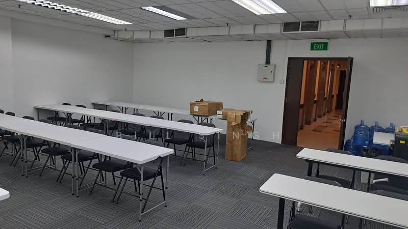 The Bencoolen, 180B Bencoolen Street, 754 sqft, Office For Rent, by Bill Singh, 25524314 - Interior - CommercialGuru.com.sg