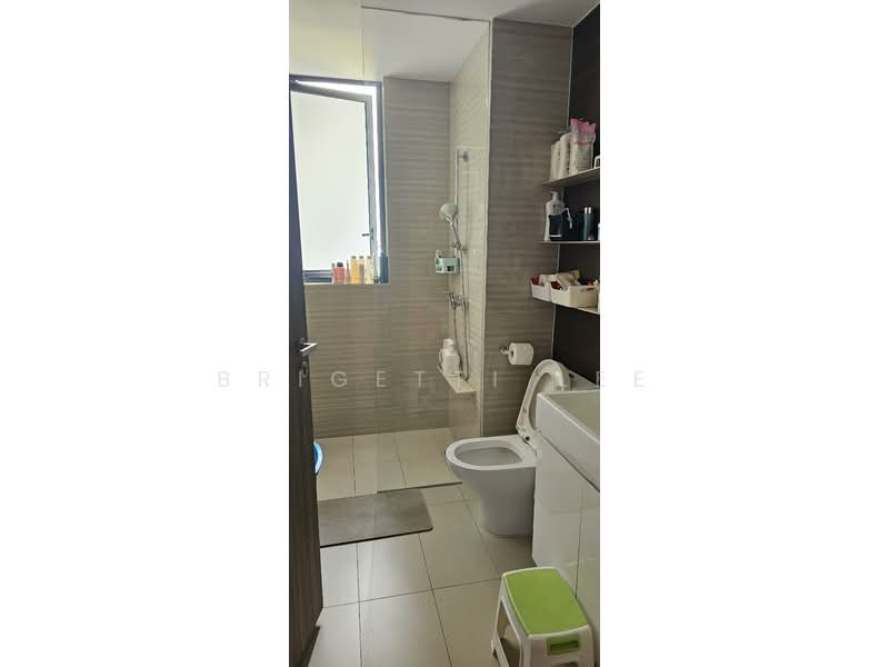 Sky Vue, Bishan Street 14, 3 Bedrooms, 1,141 sqft, Condominium For Rent, by Brigetti Lee, 25524416 - Bathroom - PropertyGuru.com.sg