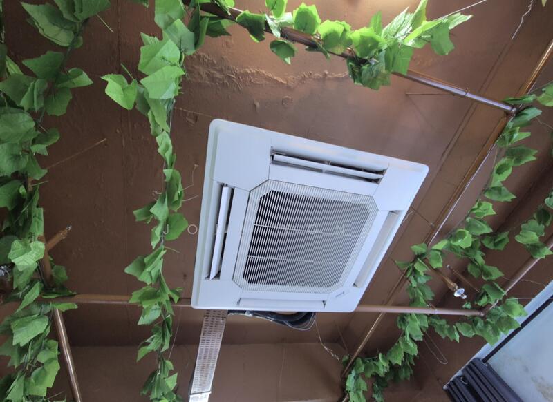 fitted corner window unit with waterpoint!, fitted window unit (hougang lor ah soo)!, 1,665 sqft, Light Industrial (B1) For Rent, by Joel Yong, 25524504 - CommercialGuru.com.sg