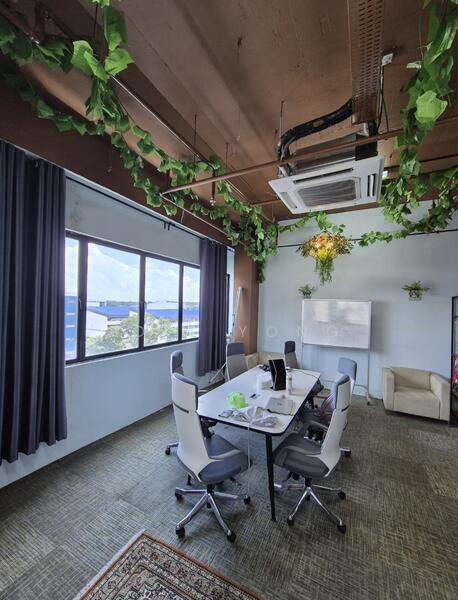fitted corner window unit with waterpoint!, fitted window unit (hougang lor ah soo)!, 1,665 sqft, Light Industrial (B1) For Rent, by Joel Yong, 25524504 - CommercialGuru.com.sg