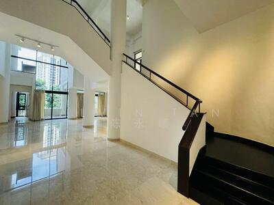 For Rent - The Colonnade