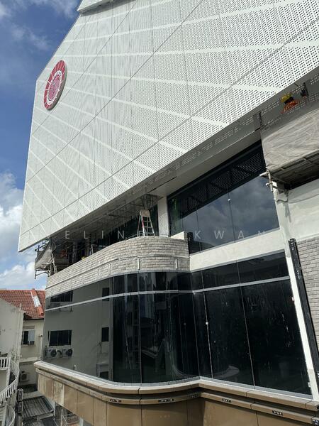 Dabu Hakka Building, 1 Lorong 18 Geylang, 2,606 sqft, Office For Rent, by Velinda Kwan, 25525609 - CommercialGuru.com.sg