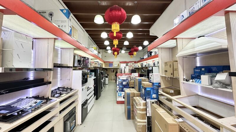 Shophouse at geylang lorong 40, , 1,300 sqft, Shop / Shophouse For Rent, by Kennath Khong, 25525925 - CommercialGuru.com.sg
