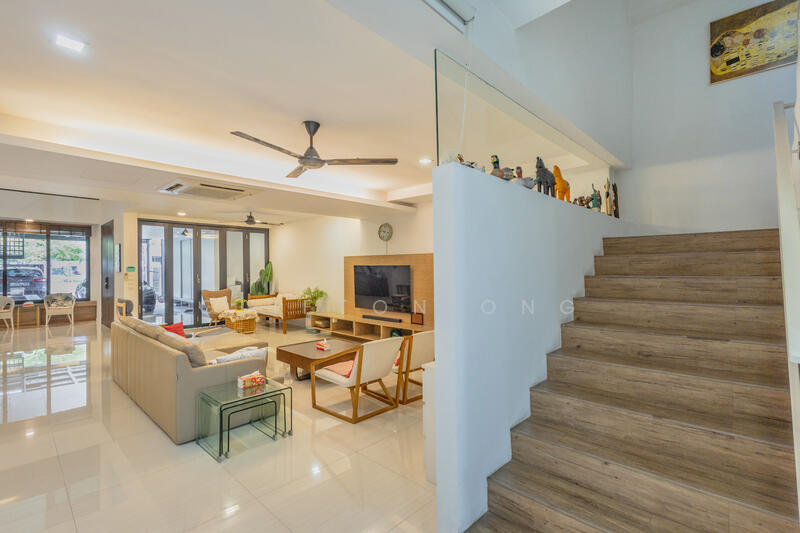 For Sale - 1KM TO MARIS STELLA AND BARTLEY MRT TERRACE FOR SALE