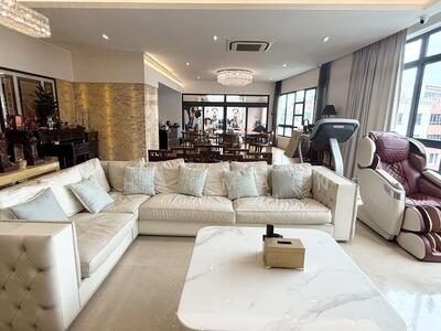 For Sale - Haig Court