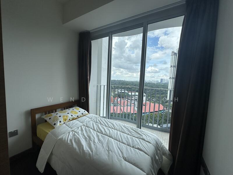 Queens Peak, 3 Dundee Road, 2 Bedrooms, 775 sqft, Condominium For Rent, by Wendeline Goh, 25526566 - Bedroom - PropertyGuru.com.sg
