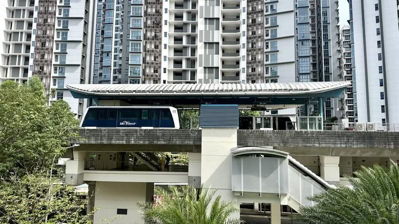 Layer LRT just 3 mins walk