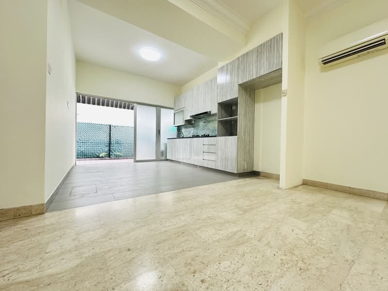 Renovated 3-storey Terrace in Kovan Mins to MRT, Phillips Avenue, Glasgow Road, Richard Place, 4 Bedrooms, 2,500 sqft, Terraced House For Rent, by Vicole Lim, 25526858 - PropertyGuru.com.sg